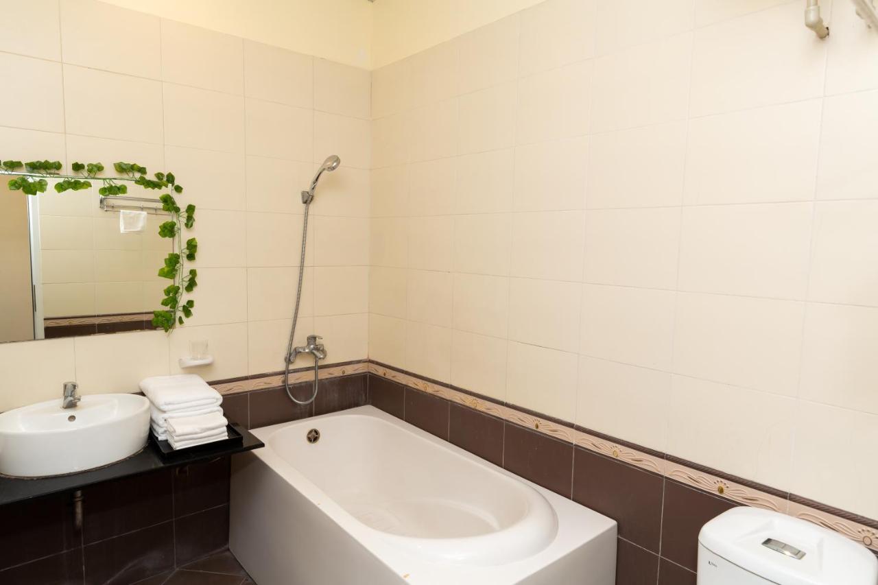 The Ky Moi Hotel Ханой Экстерьер фото